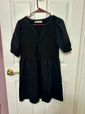 LOFT Medium Petite Black Puff-Sleeve Tiered Babydoll Style Dress